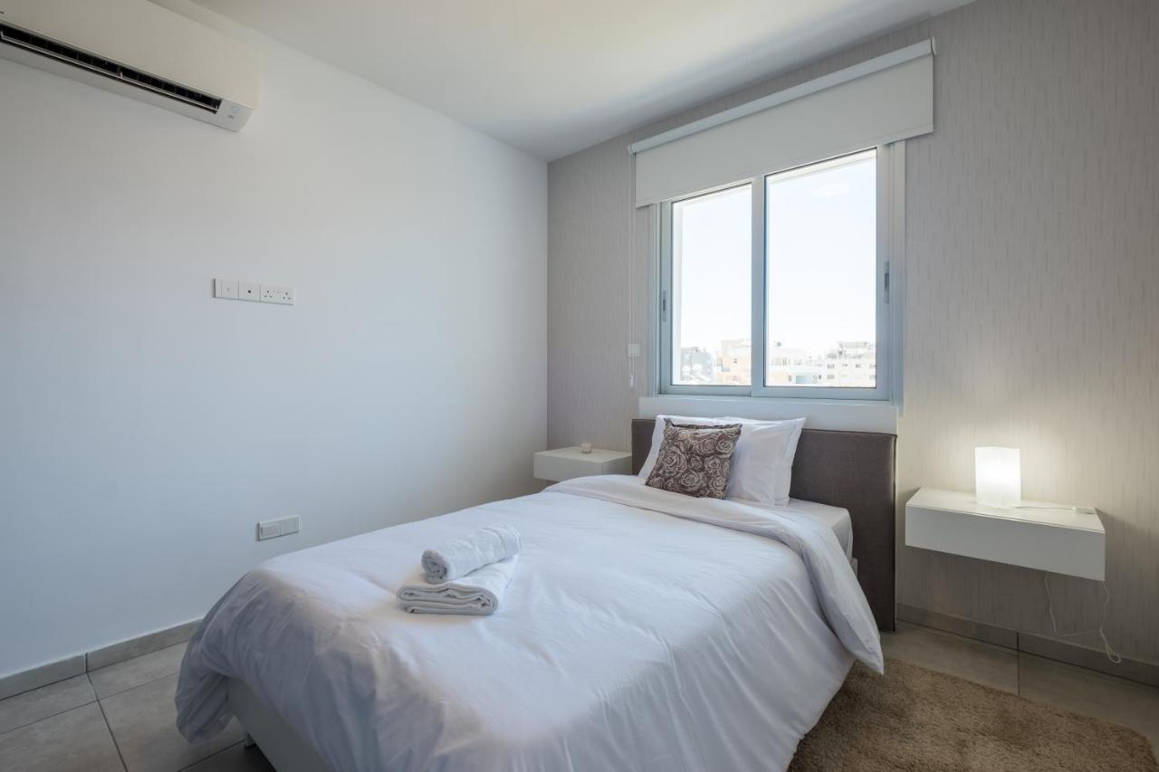 Solaar Apartments Faneromeni Lárnaka Kültér fotó