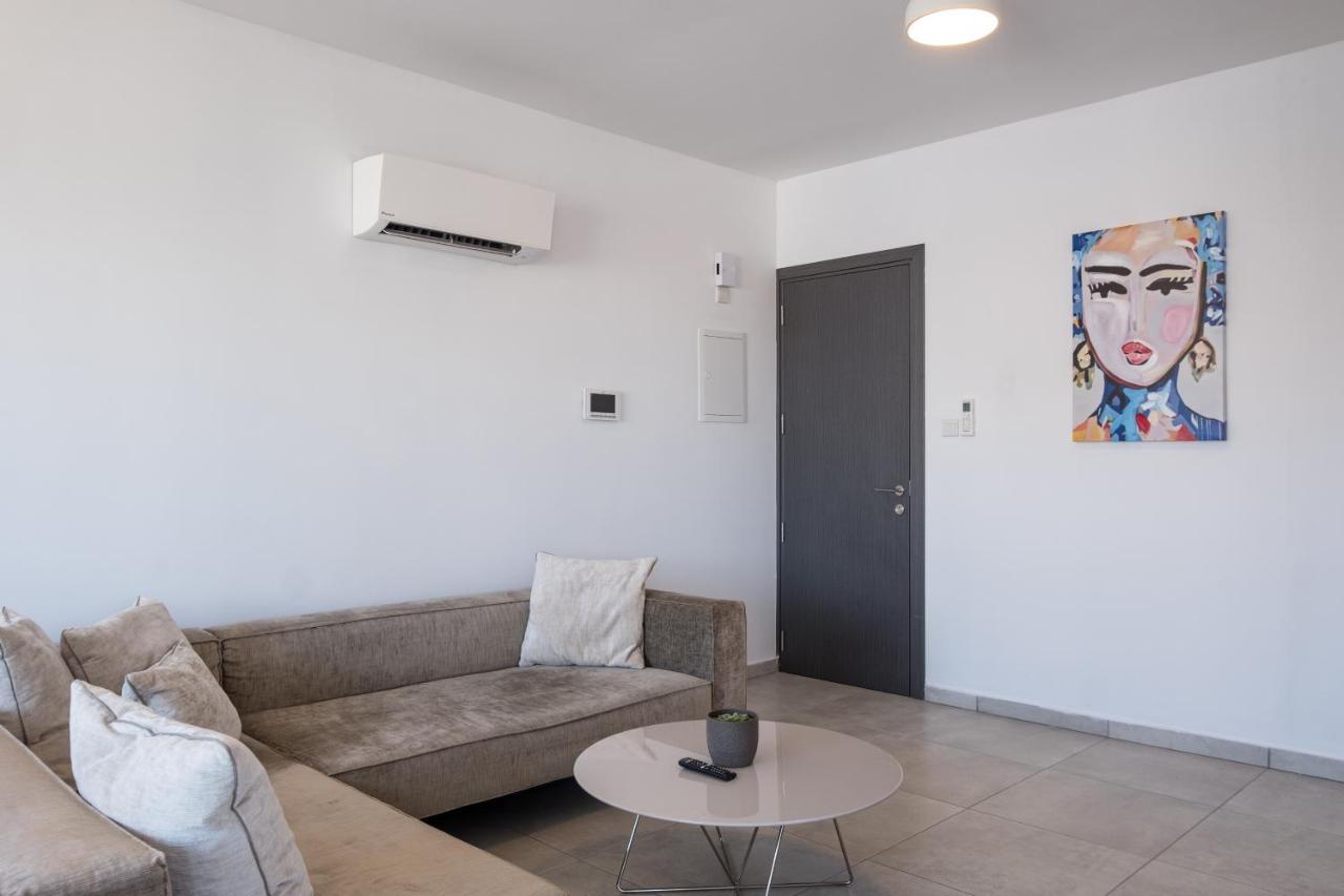 Solaar Apartments Faneromeni Lárnaka Kültér fotó